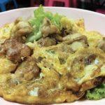 ก๋วยเตี๋ยวคั่วไก่ เจ๊เค็ง & เจ๊งิ้ม ตำนานคั่วไก่บนเตาถ่าน