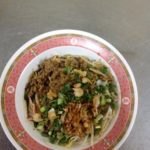 ร้านก๋วยเตี๋ยวหลอดสูตรโบราณ ข้าง สน. พลับพลาไชย ตำนานความอร่อยกว่า 50 ปี
