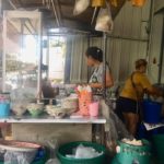 ร้านก๋วยเตี๋ยวเนื้อบ้านเนิน (พรานนก) ก๋วยเตี๋ยวเนื้อน้ำซุปสุดเด็ดสูตรลับกว่า 20 ปี