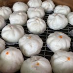 ร้านนพเก้าซาลาเปา ตำนานซาลาเปาแห่งถนนประดิพัทธ์