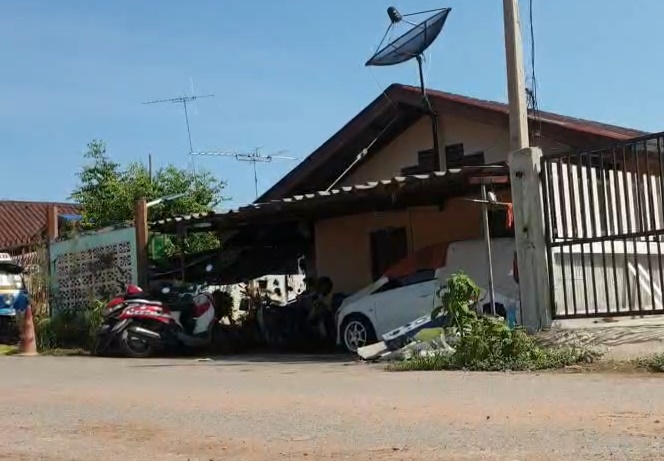 บ้านขายขนมจีบ