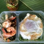 ร้านริมสวน ต้นตำหรับอาหารจานเดียว ประสบการณ์ความอร่อยกว่า 30 ปี
