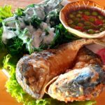 ร้านแดง ซีฟู้ด คลองโคน อาหารทะเลพื้นบ้าน สด สะอาด บรรยากาศดี