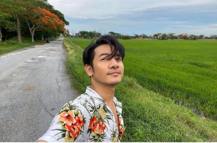 ตะลึงครูหน้าตาดี! ตะลึงครูหน้าตาดี!