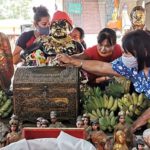 พ่อขุนช้าง ให้โชค! สาวจุดประทัดหมื่นนัดแก้บน เผยเลขเด็ดอ่างน้ำมนต์