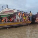 ระยองอ่วม! ฝนถล่มหนักหลายวัน ฝายแตก-น้ำป่าทะลักท่วมหมู่บ้านนับร้อย