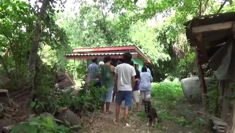 หญิงวัย 54 ปี ผูกคอดับ ในบ้านพัก เผยผู้ตายป่วยเป็นโรคซึมเศร้าตั้งแต่เด็ก
