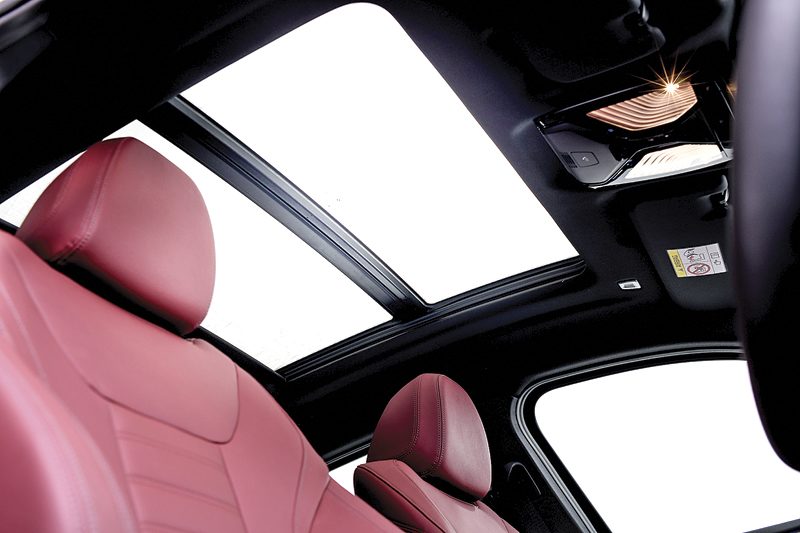 บีเอ็มฯ'X4 xDrive20d'