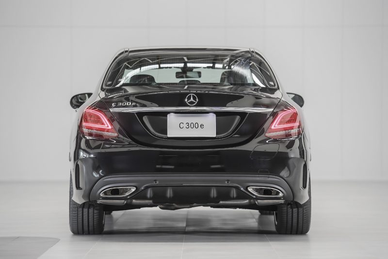 ‘C 300 e AMG Sport’ ปลั๊กอินไฮบริด-แต่งครบๆ