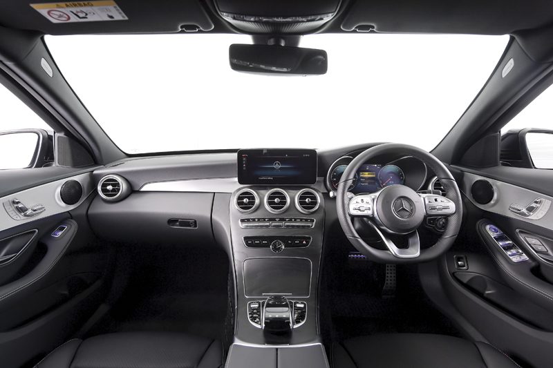 ‘C 300 e AMG Sport’ ปลั๊กอินไฮบริด-แต่งครบๆ