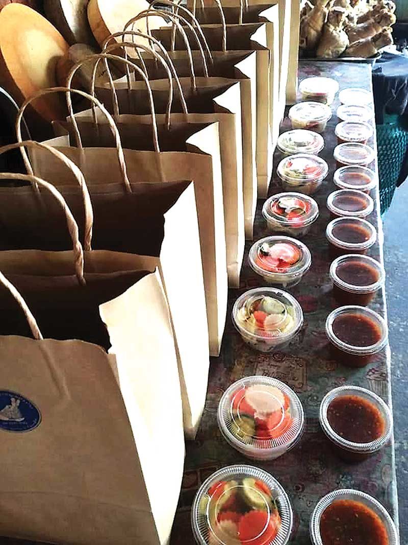 ขาหมูเยอรมันรสเด็ดร้านข้าวปั้นราชบุรี