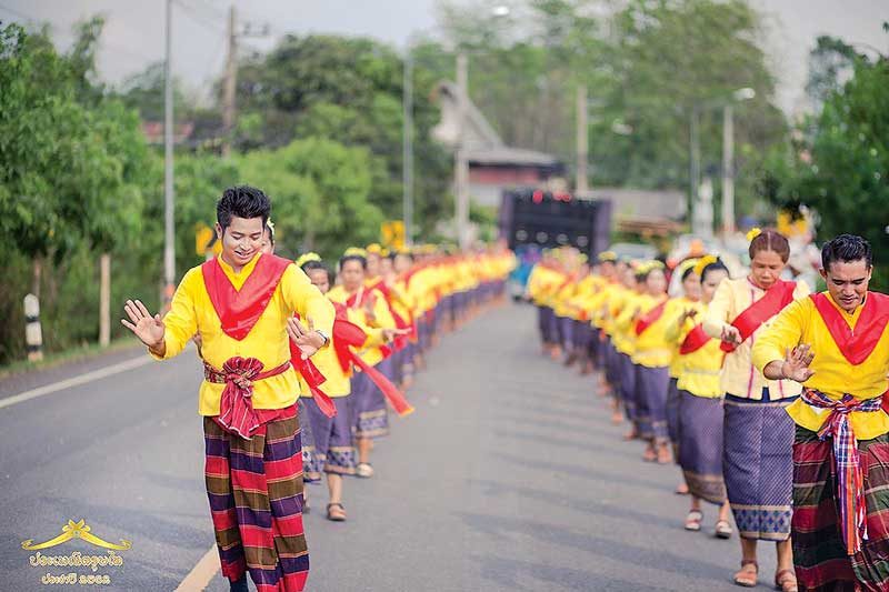 ขับเคลื่อนพลังบวรออนทัวร์