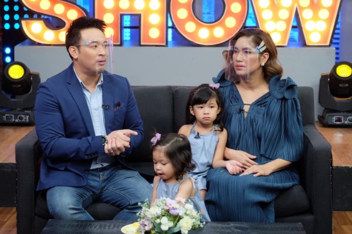 บีบหัวใจ! เบนซ์-มิค บีบหัวใจ! เบนซ์-มิค