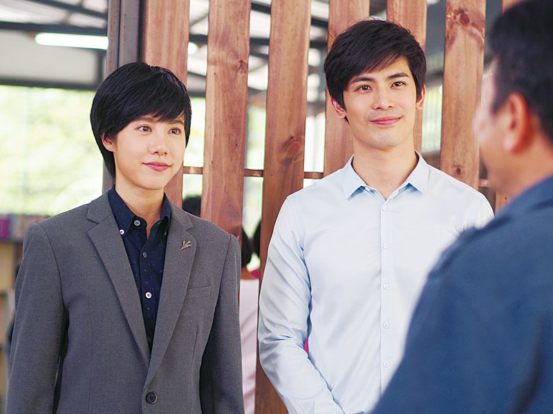 ‘สน’โคจรเจอ‘เอสเธอร์’ ลุ้น‘เล่ห์เกมรัก’ออนพร้อมจีน - ข่าวสดเสาร์สด