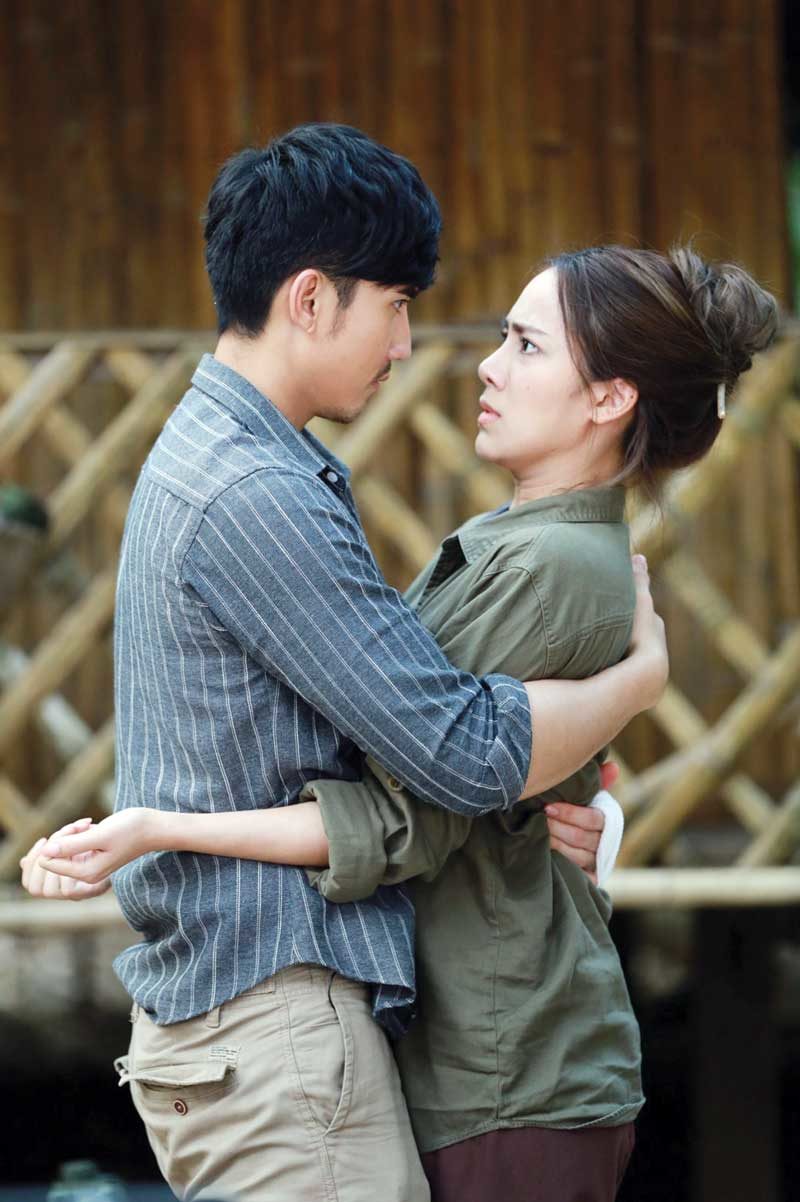 บิ๊กเอ็ม-เปรี้ยวเข้าขาละครแนวตบจูบปีกหงส์
