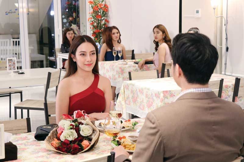 บิ๊กเอ็ม-เปรี้ยวเข้าขาละครแนวตบจูบปีกหงส์