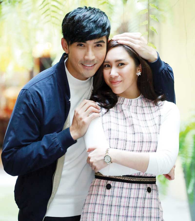 บิ๊กเอ็ม-เปรี้ยวเข้าขาละครแนวตบจูบปีกหงส์