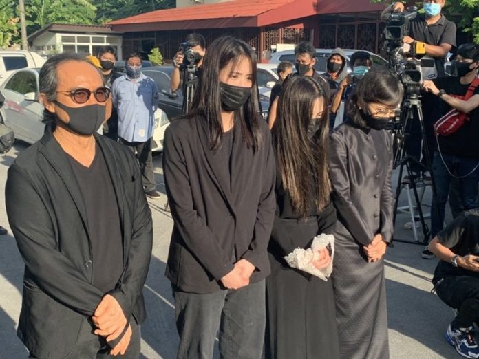 งานศพ ตั้ว ศรัณยู