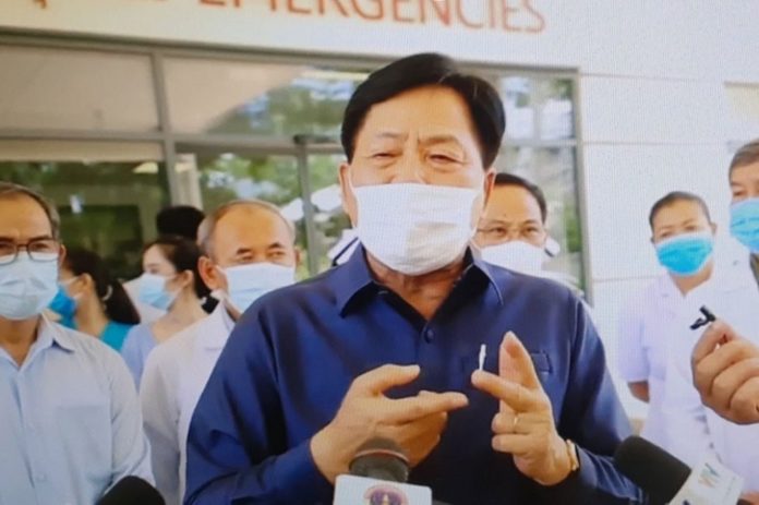 ลาวอากาศร้อน คนไม่แออัด