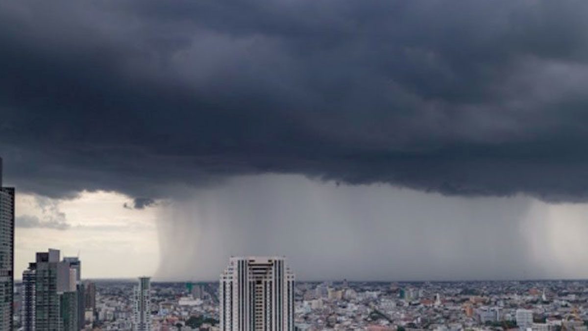 กรมอุตุฯ เผยสภาพอากาศ เตือนระวังฝนถล่ม 40 จังหวัด เหนือ-ใต้ยังหนัก - ข่าวสด