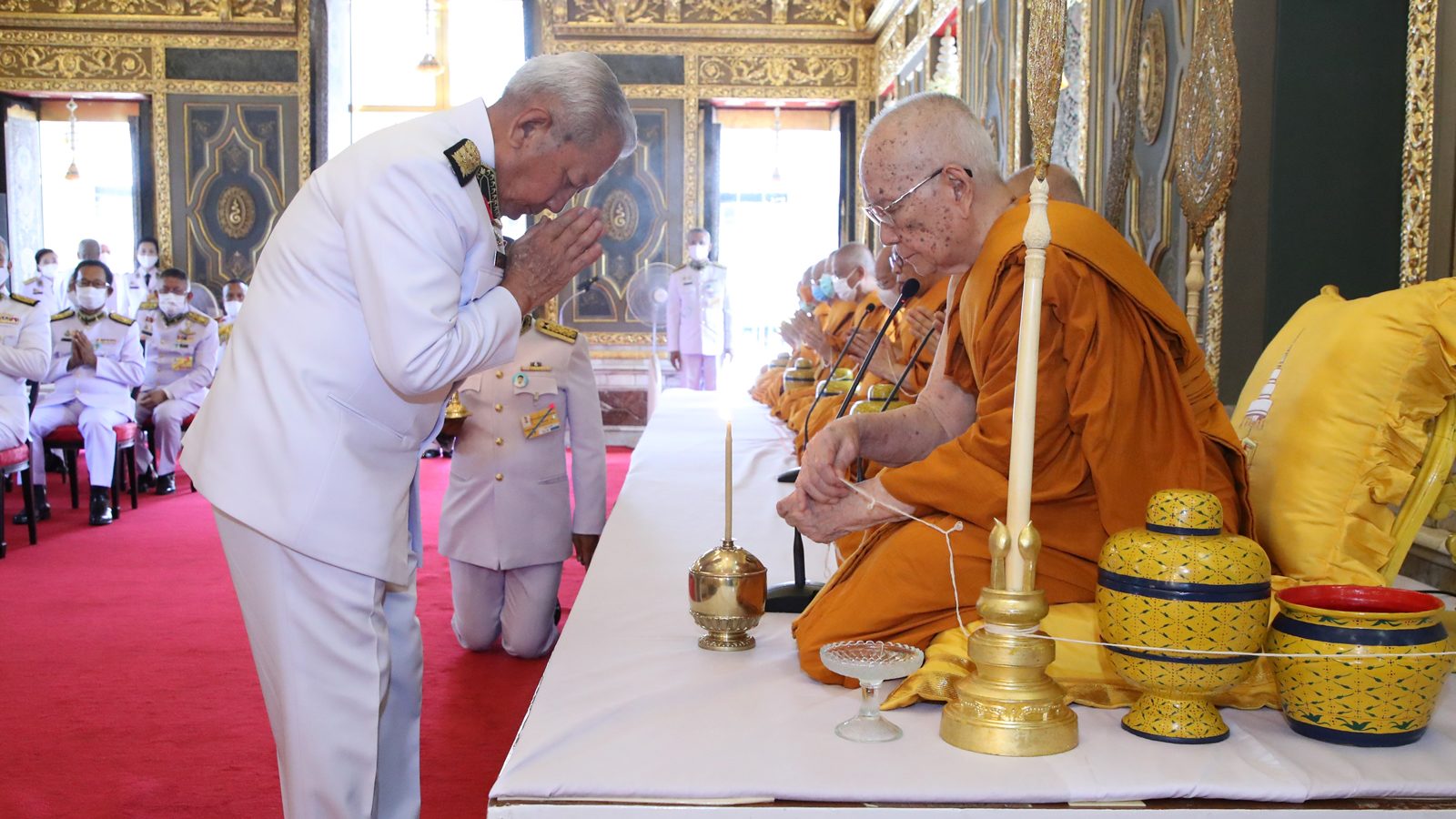 ในหลวง โปรดเกล้าฯ ผู้แทนพระองค์ ไปในการบำเพ็ญพระราชกุศล วันเฉลิมพระชนมพรรษา