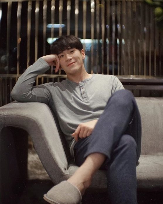 อาเล็ก ธีรเดช