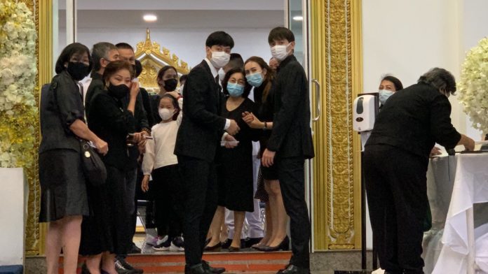 เหล่าคนบันเทิง ร่วมอาลัย