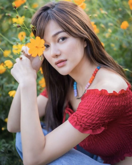 สวยบดบังเขา! กวาง