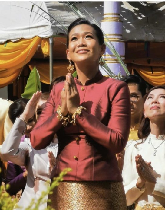 กาละแมร์ ขออนุโมทนา กาละแมร์ ขออนุโมทนา