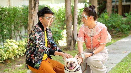 บุกกระท่อม