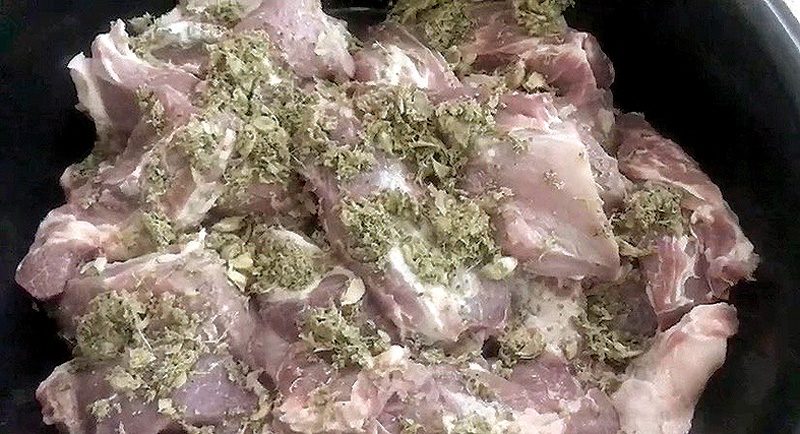 ป๋าเบียร์ ข้าวหมูแดงสูตรฮ่องกง