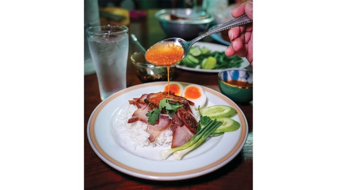 ป๋าเบียร์ ข้าวหมูแดงสูตรฮ่องกง