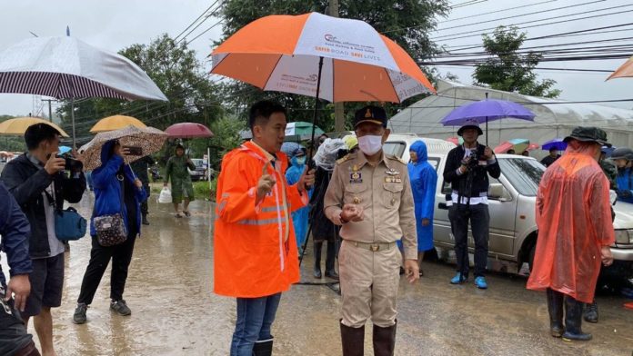 น้ำป่าซัดขาด