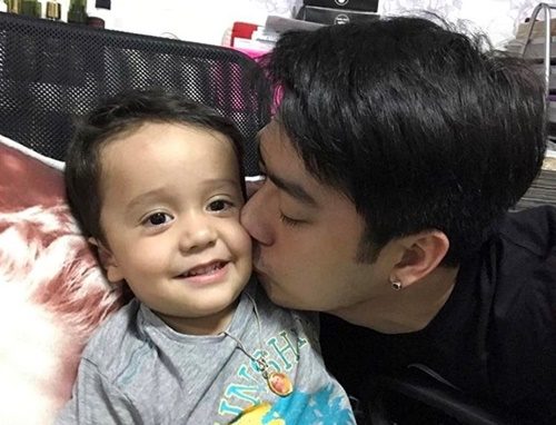 ฟิล์ม รัฐภูมิ
