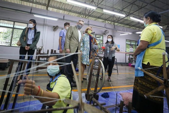 ต่างประเทศ : เออีซี : ทูตอียูเยือนเชียงราย