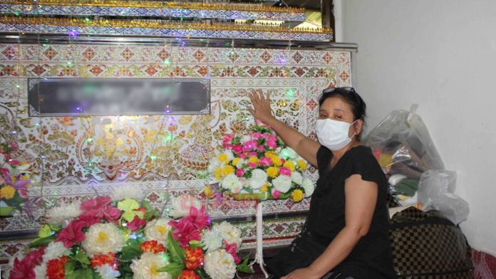 เครียดตกงาน
