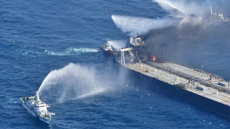 เรือน้ำมัน 2.7 แสนตัน