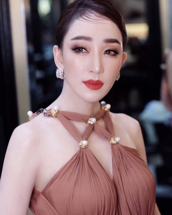 คุณตู่ ปิยวดี ยอมพลีชีพ