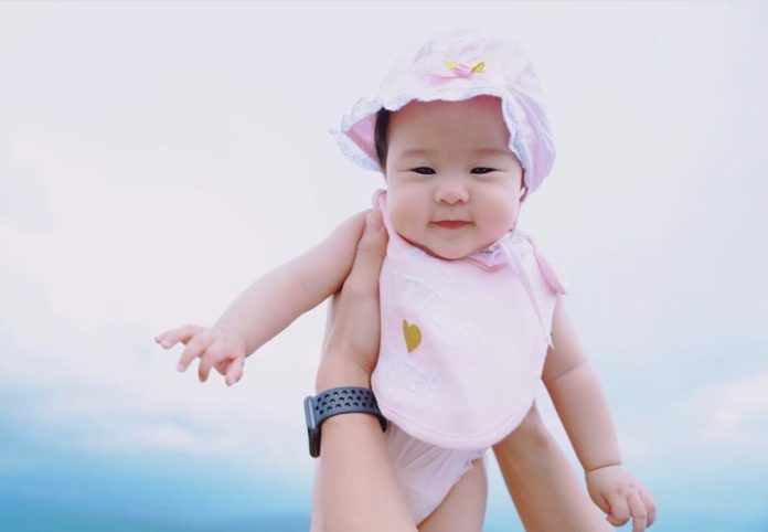 กุ๊บกิ๊บ-บี้ หอบลูกสาว  