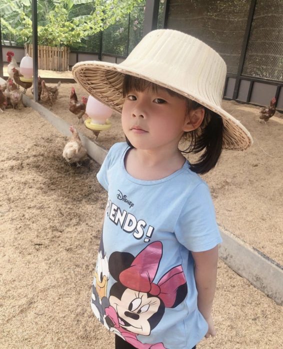 กุ๊บกิ๊บ-บี้ หอบลูกสาว  