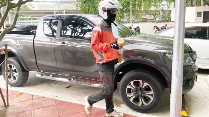 ถอดชุดตร.ส่งของ