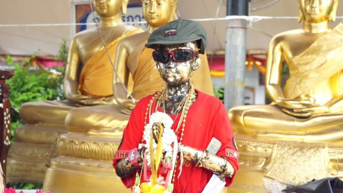 ไอ้ไข่ วัดเจดีย์