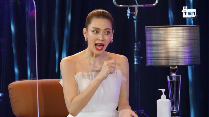 เอ๋ พรทิพย์