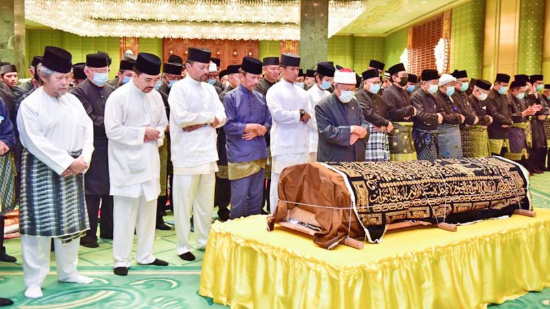พระอนุชาเผย