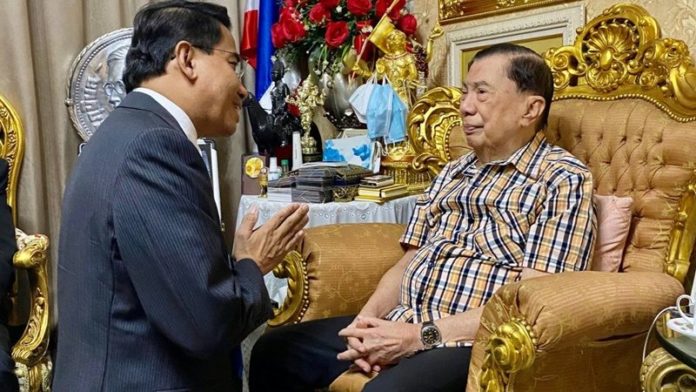 พรรคพลังพบบิ๊กจิ๋ว