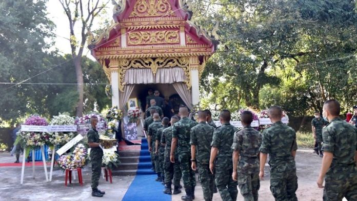 เผาแล้วพลทหาร