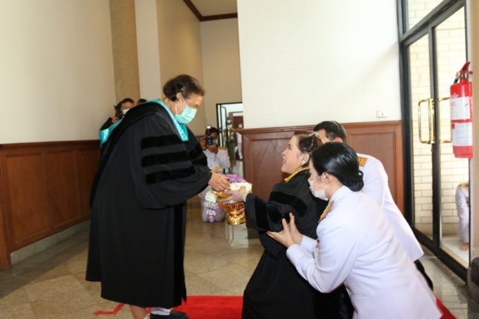 กรมพระศรีสวางควัฒ กรมสมเด็จพระเทพ
