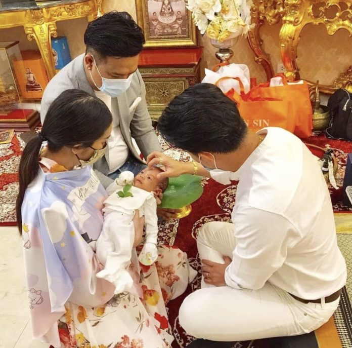 ใหม่ สุคนธวา รับขวัญ