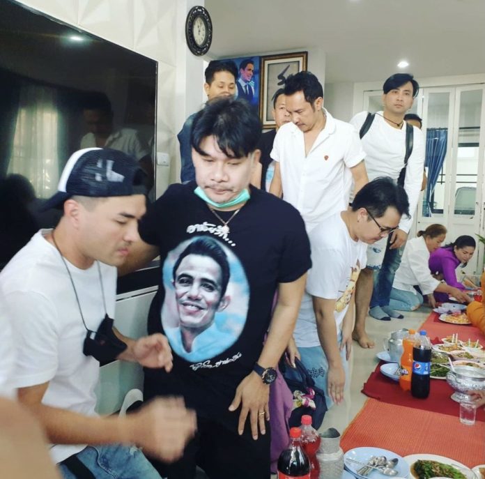 เพื่อนศิลปินตลก