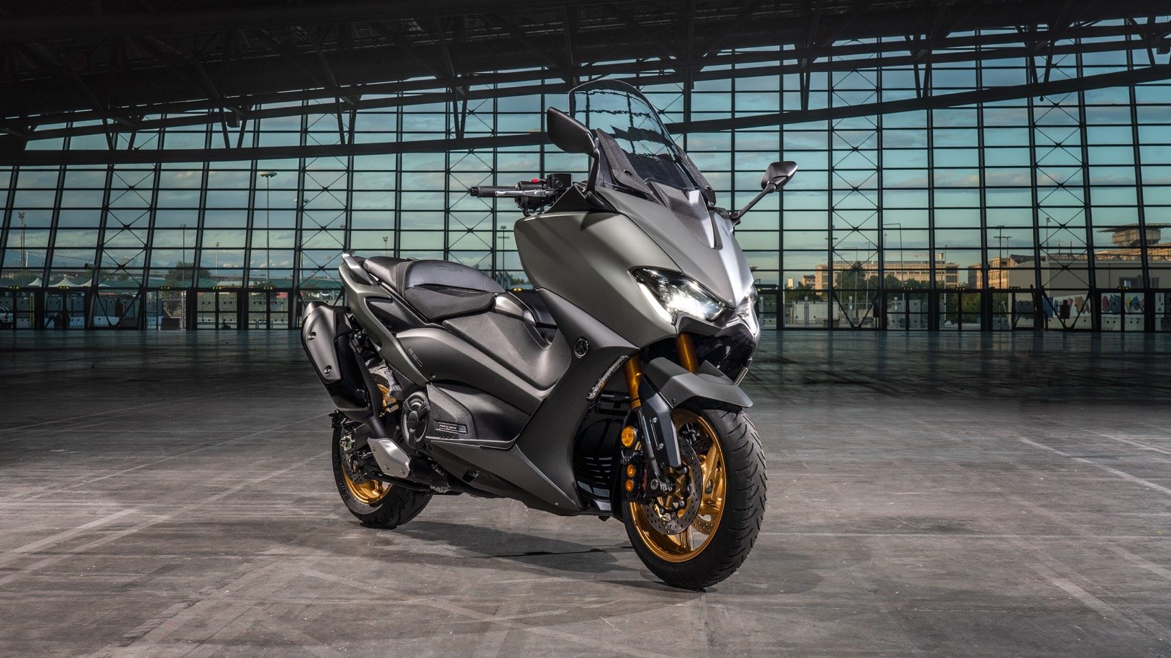 2020 Yamaha Tmax And Tmax Tech Max First Look 8 Fast Facts Reverasite